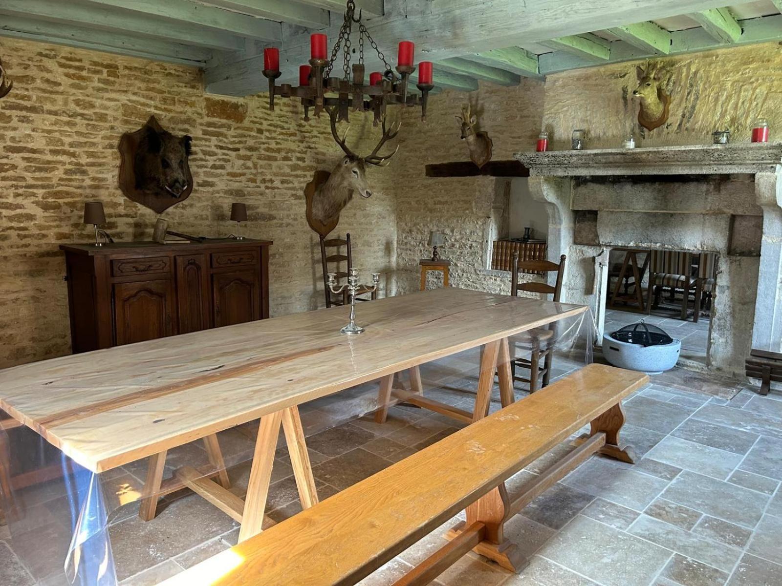 La Bastille De Forfot Farm stay Ampilly-le-Sec